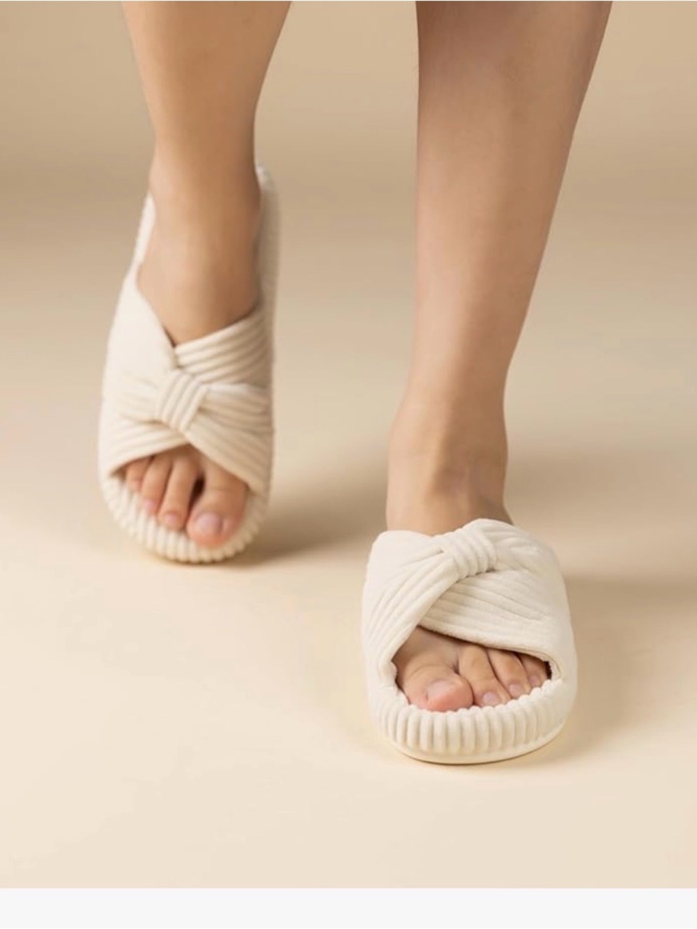 Cozy Cross-Knot Slide Sandals in Cream